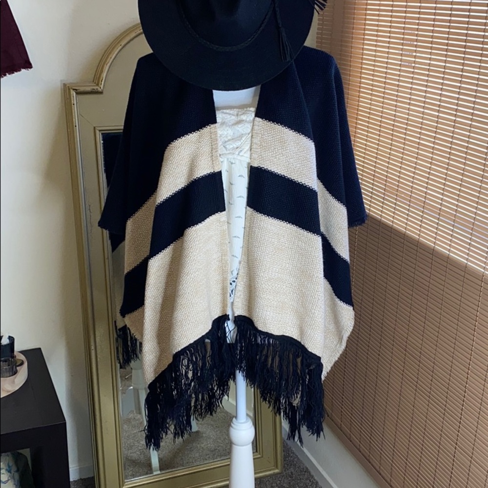 Boho Striped Shawl Wrap Sweater - Picture 4 of 4
